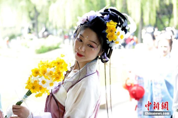 明清兩代流行的馬面裙，有哪些特點(diǎn)？
