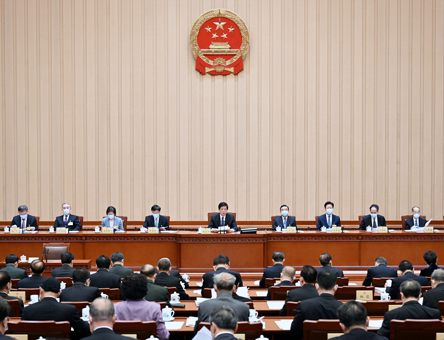 十三屆全國人大常委會第三十九次會議在京舉行 審議全國人大常委會工作報告稿等 為召開十四屆全國人大一次會議作準(zhǔn)備 栗戰(zhàn)書主持