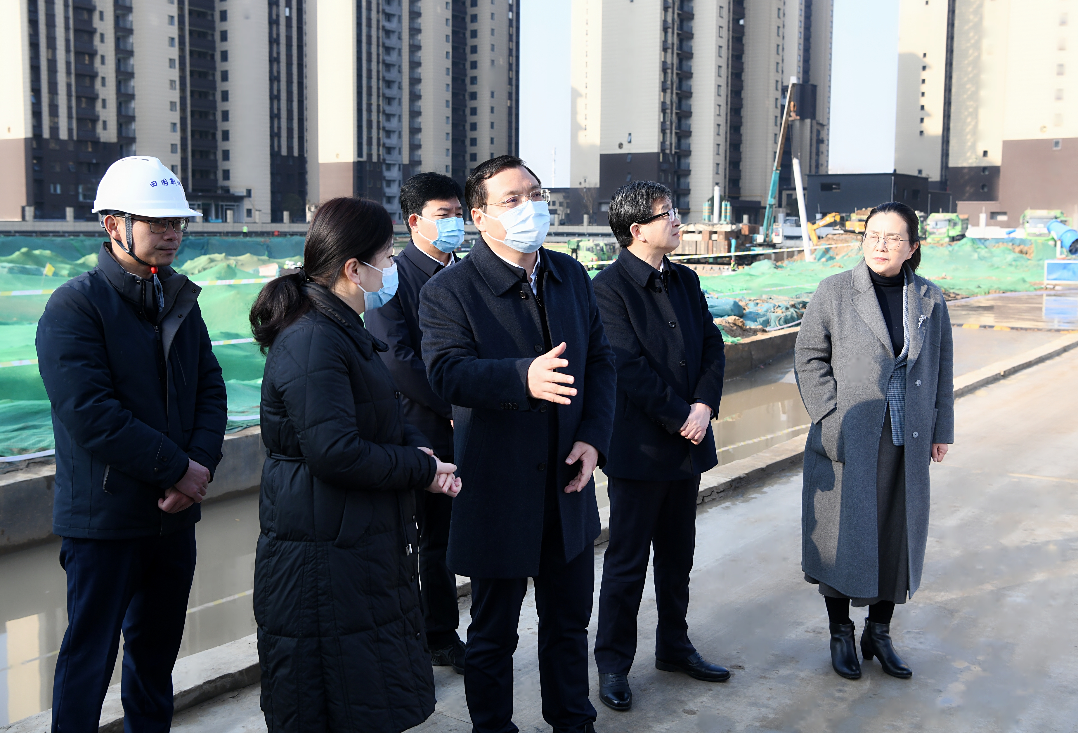 李躍勇深入中心城區(qū)調(diào)研指導(dǎo)城建項目建設(shè)工作