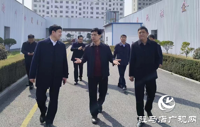 市政協(xié)副主席張新領(lǐng)赴泌陽縣伊順苑實(shí)業(yè)公司調(diào)研