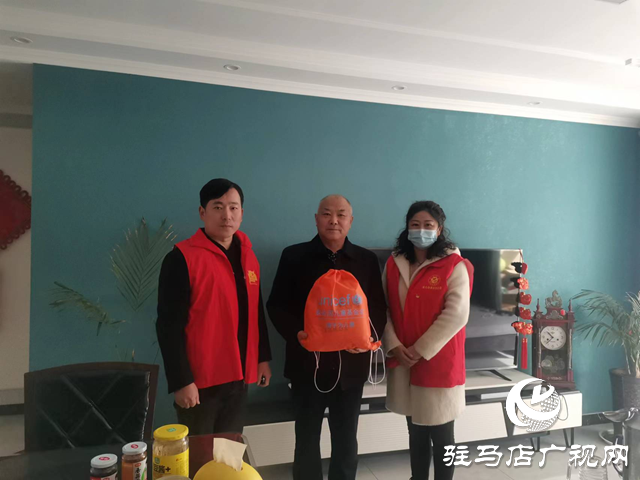 開發(fā)區(qū)翟莊居委會(huì)開展&ldquo;關(guān)愛留守兒童&rdquo;走訪慰問活動(dòng)