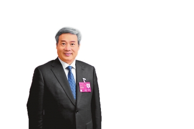 代表委員對(duì)話青年丨加強(qiáng)鄉(xiāng)村醫(yī)生基本保障 吸引更多人才扎根基層