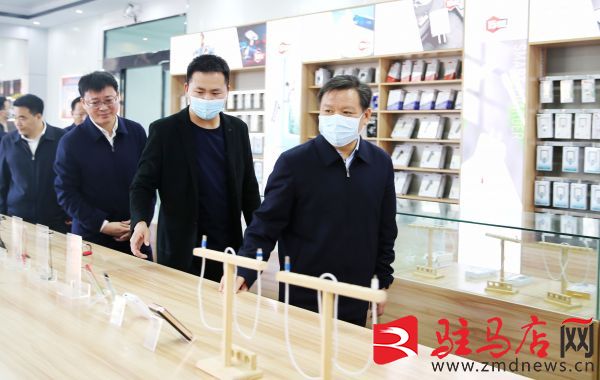 鮑常勇到泌陽(yáng)縣調(diào)研民生保障、產(chǎn)業(yè)發(fā)展、項(xiàng)目建設(shè)工作