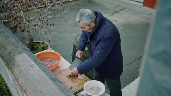 英雄之光｜這碗河蚌湯還是70年前的味道，他卻再也沒喝過……