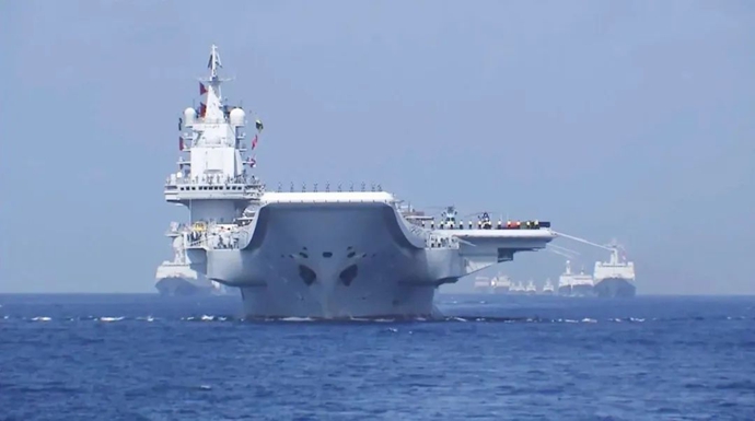 今天，為人民海軍點(diǎn)贊!