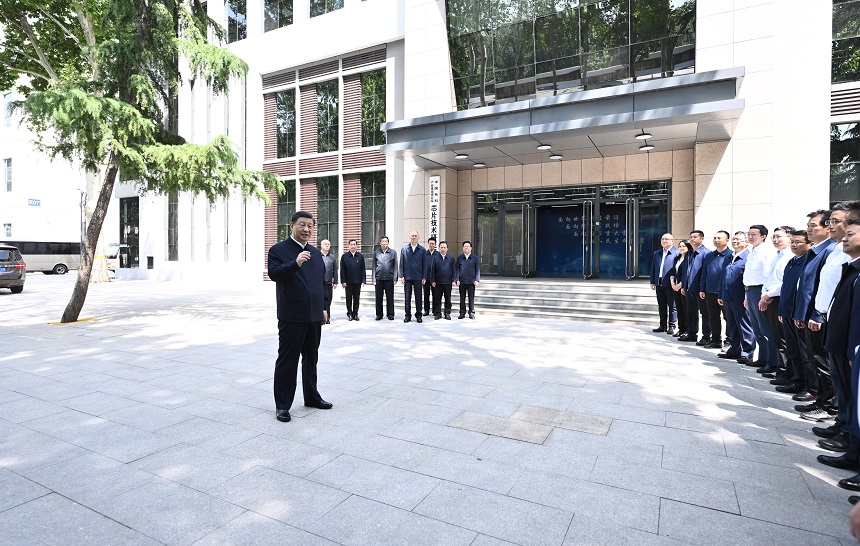 習近平在石家莊市考察調(diào)研