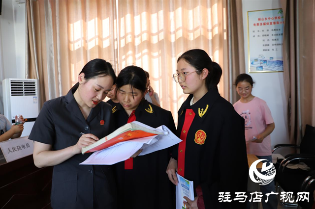 泌陽縣法院開展送法進(jìn)校園系列活動(dòng)