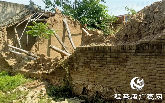 泌陽縣郭集鎮(zhèn)：整治殘?jiān)珨啾?，全面提升人居環(huán)境