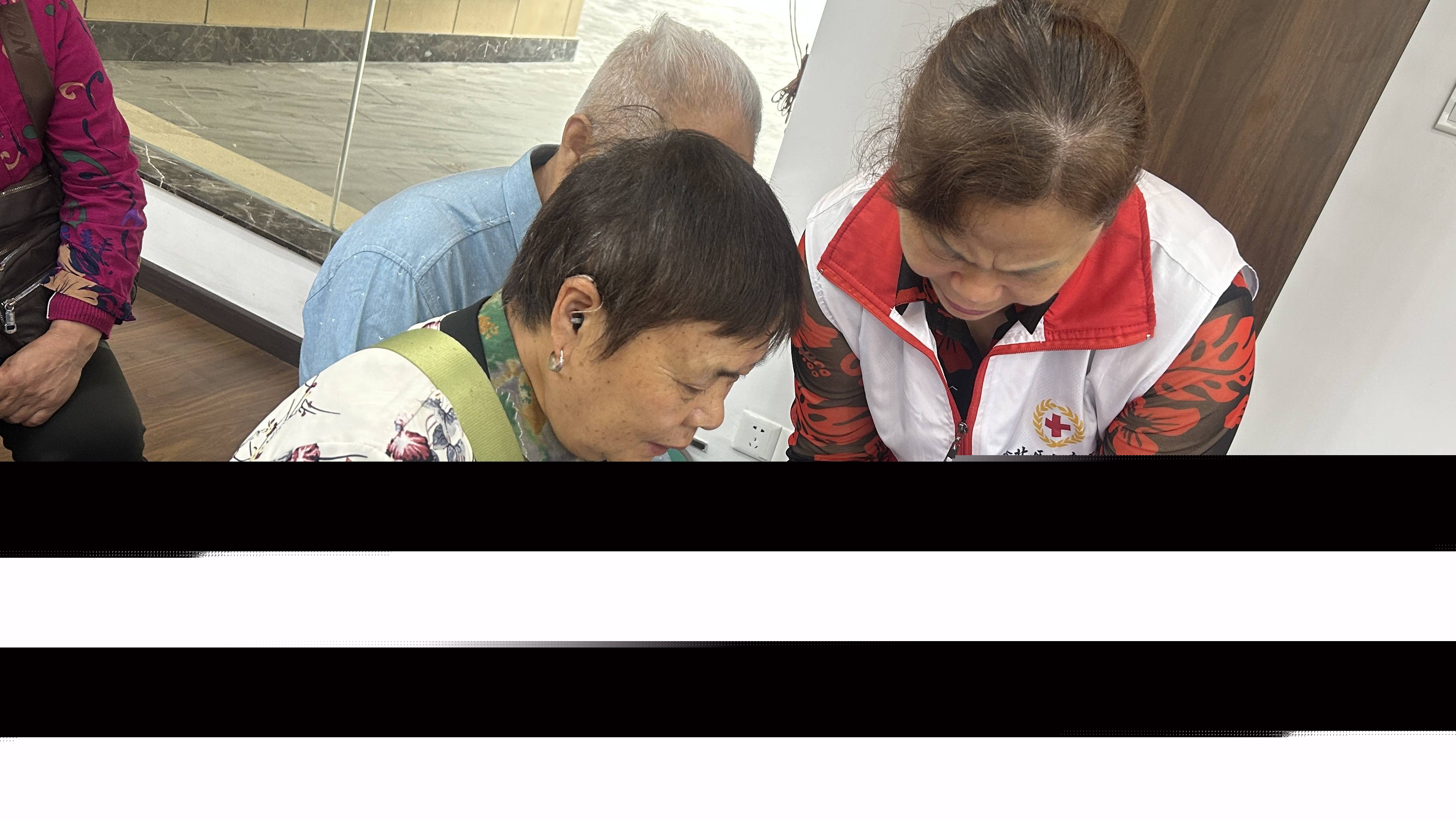 全民數(shù)字素養(yǎng)與技能提升月，重慶渝北區(qū)開展數(shù)字進社區(qū)活動