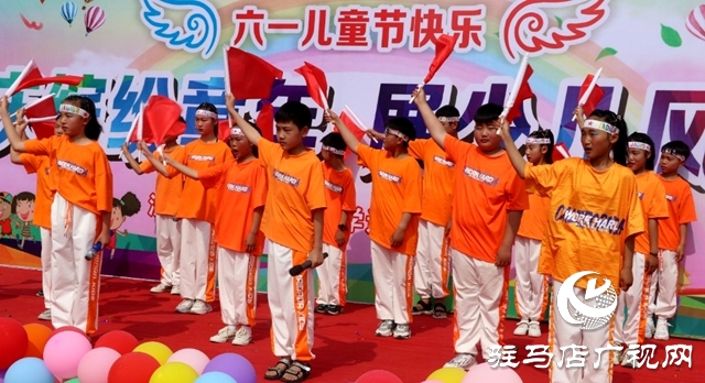 泌陽(yáng)縣花園實(shí)驗(yàn)小學(xué)幼兒園舉行慶“六一”兒童節(jié)文藝匯演活動(dòng)