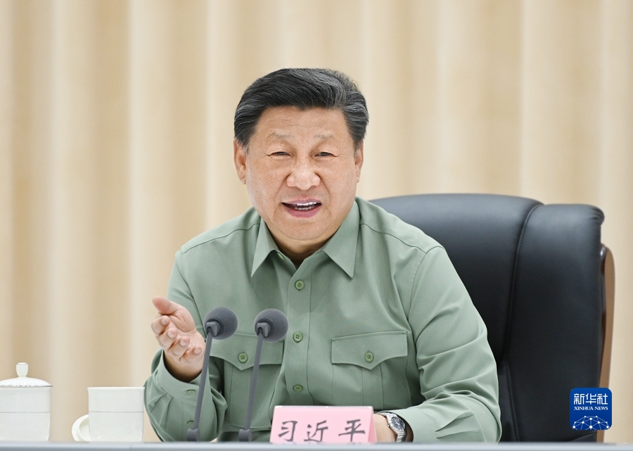 習(xí)近平在內(nèi)蒙古調(diào)研邊境管控和邊防部隊建設(shè)情況時強調(diào) 加強部隊全面 建設(shè) 提高邊境防衛(wèi)管控能力 努力鍛造衛(wèi)國戍邊鋼鐵長城