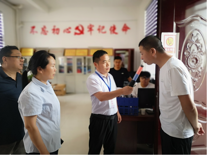 駐馬店:常態(tài)化暗訪檢查 嚴(yán)防“舌尖上的腐敗”