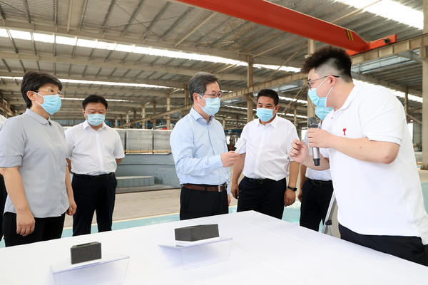 樓陽生到焦作市部分縣市調(diào)研