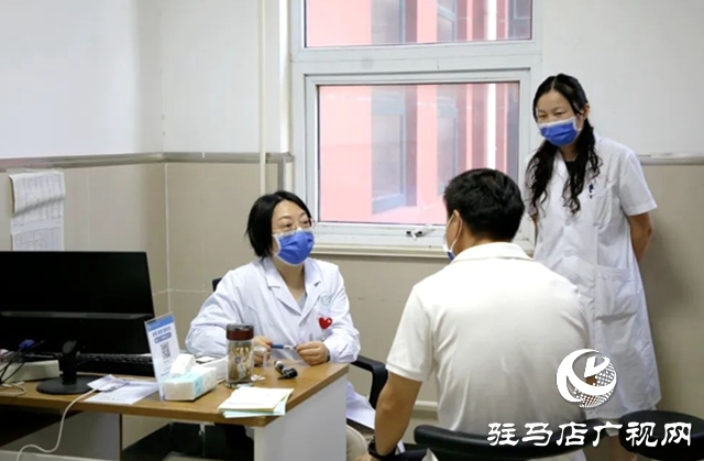 省專家下基層送健康 免費(fèi)為天中人民診療