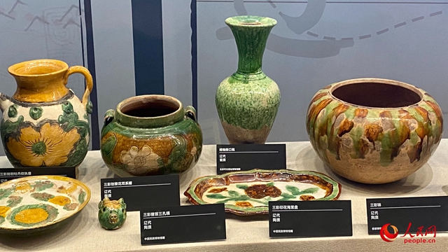 鑄牢中華民族共同體意識(shí)文物古籍展開(kāi)展