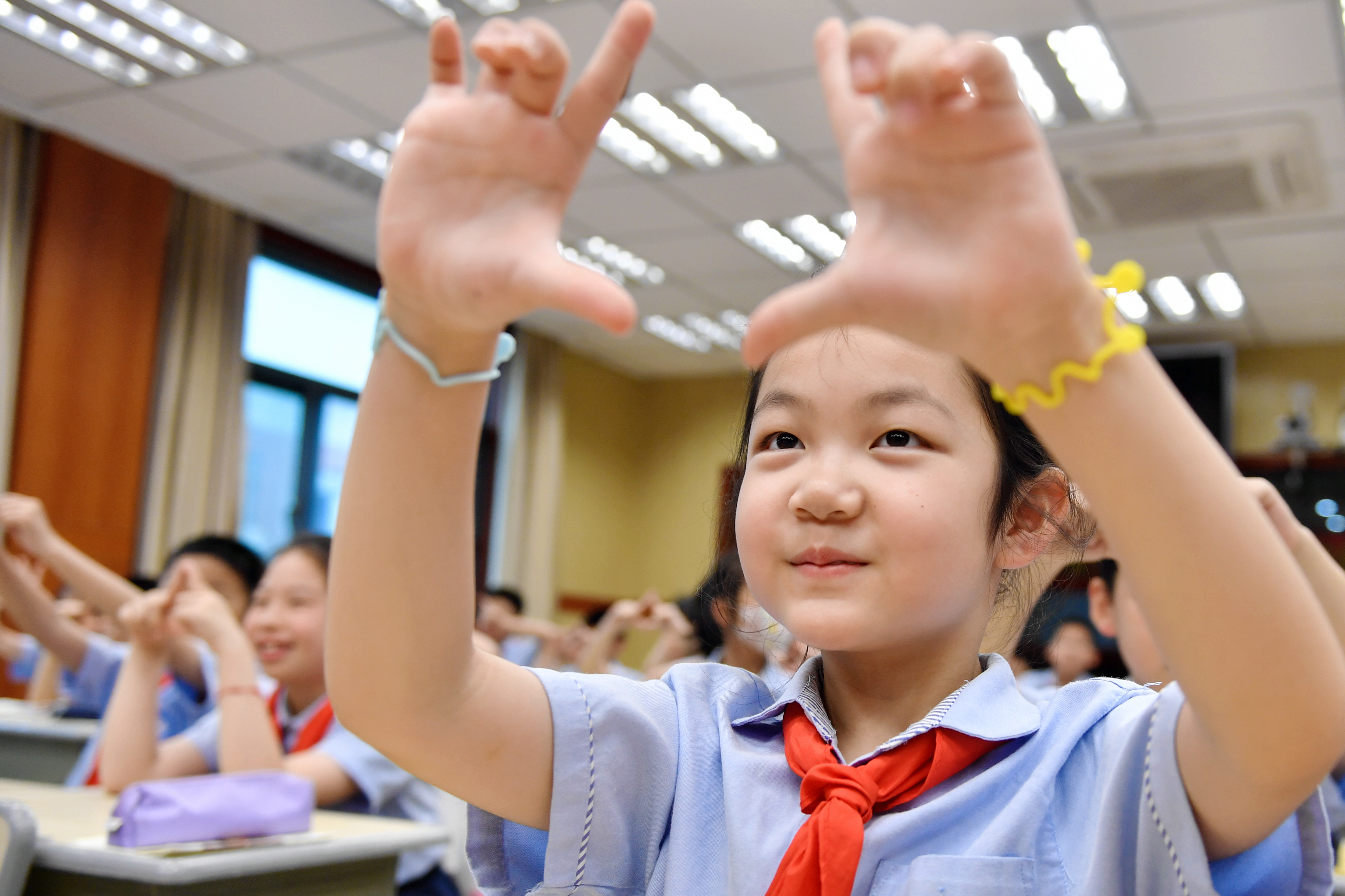 “現(xiàn)代化最重要的指標(biāo)還是人民健康”——寫(xiě)在第15個(gè)全民健身日之際
