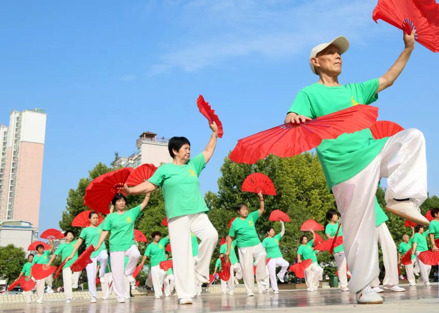 時政微觀察丨從體育強(qiáng)國到健康中國