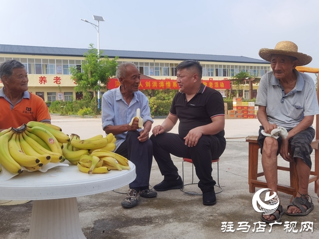 劉洪濤：捐資助學(xué)做公益情系老人獻(xiàn)愛心