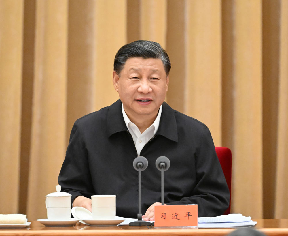 鏡觀·領航丨習近平：統(tǒng)籌山水林田湖草沙系統(tǒng)治理