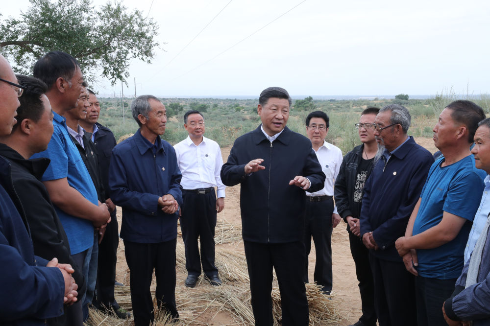 鏡觀·領航丨習近平：統(tǒng)籌山水林田湖草沙系統(tǒng)治理
