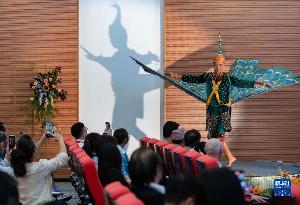 第11屆中國(guó)·南亞?wèn)|南亞藝術(shù)周在昆明開(kāi)幕