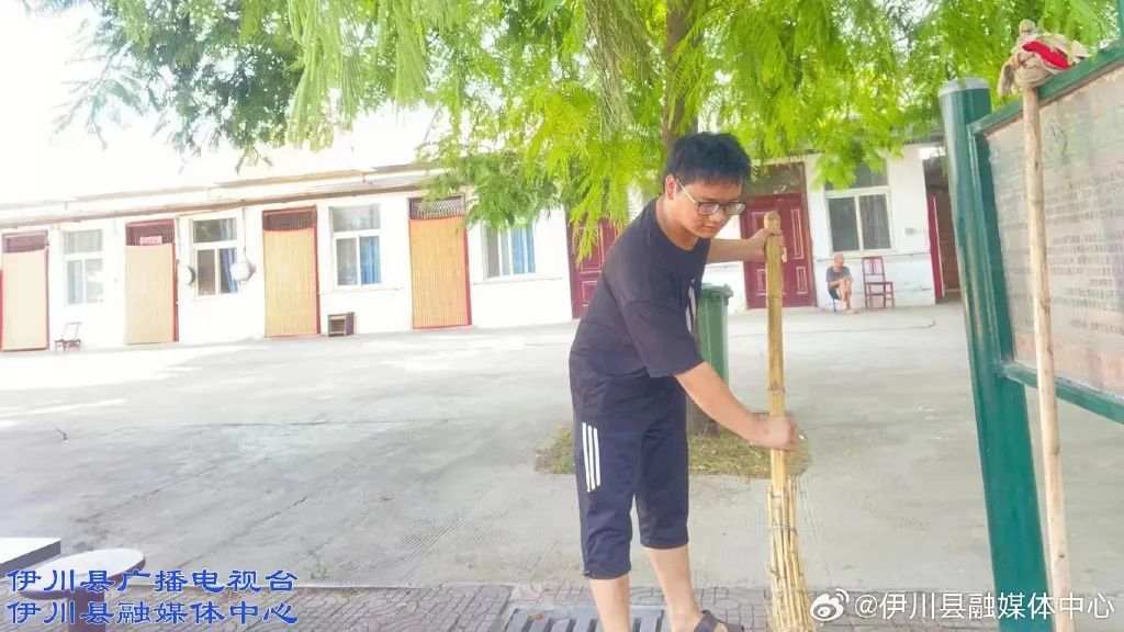 了不起！河南伊川這家敬老院里，走出個大學(xué)生