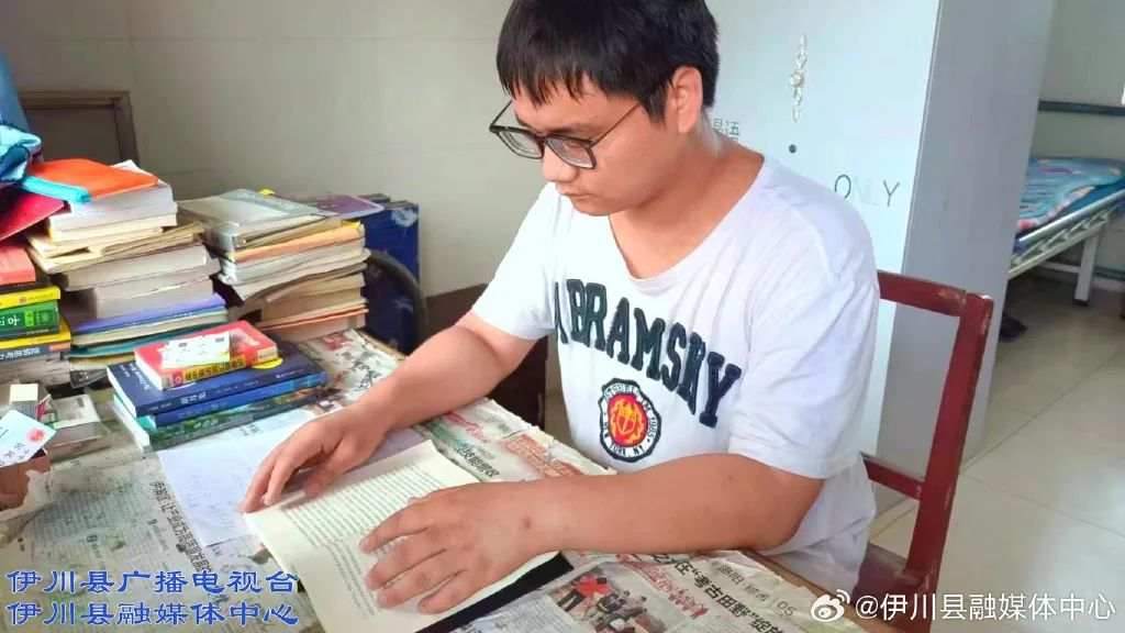 了不起！河南伊川這家敬老院里，走出個大學(xué)生