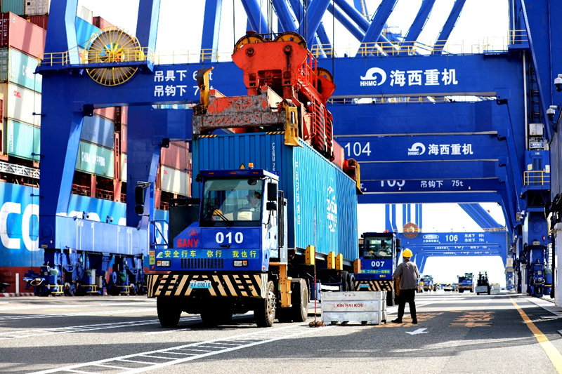 出海北部灣 洋浦港打造“綠色低碳”國際航運樞紐