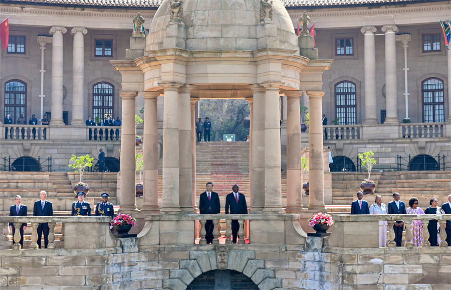 習近平同南非總統(tǒng)拉馬福薩會談