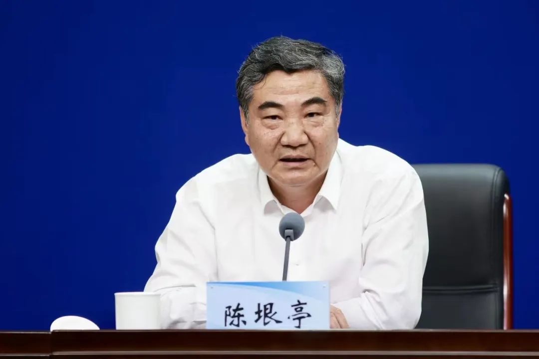 河南省第五次全國經(jīng)濟(jì)普查新聞發(fā)布會召開！教育系統(tǒng)“三個方面”參與這項(xiàng)工作……