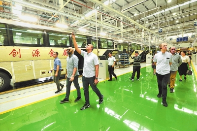 把最好的河南展現(xiàn)給世界——外國駐華使節(jié)代表團參訪河南掠影