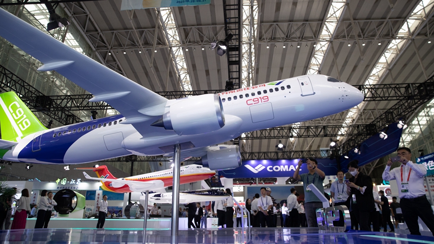 第六屆中國(guó)國(guó)際新材料產(chǎn)業(yè)博覽會(huì)開幕