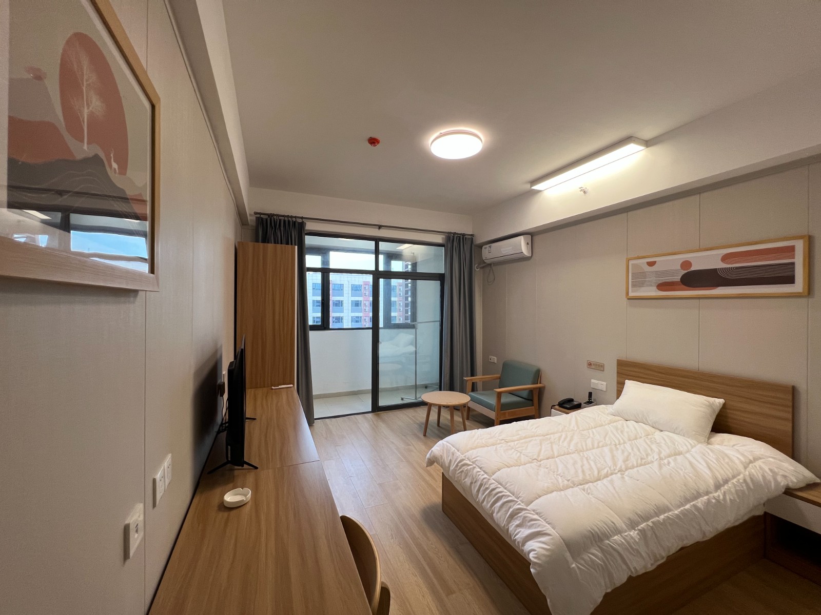 “中原再造新高峰”之保障篇丨航空港區(qū)：構建“吃住行游娛教”全場景