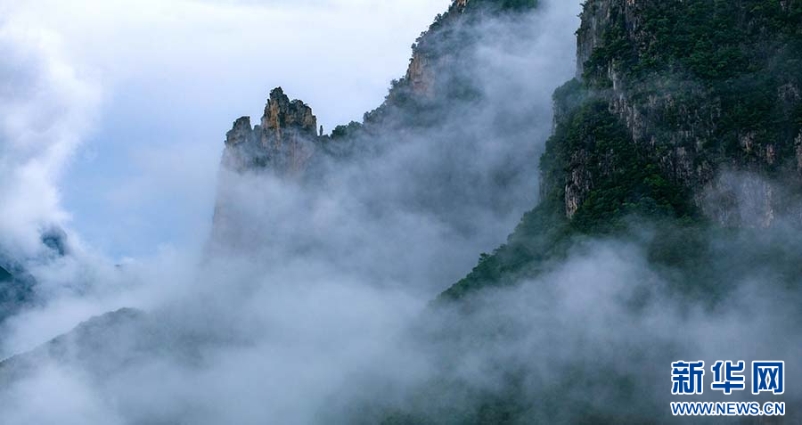初秋三峽 煙云如畫(huà)