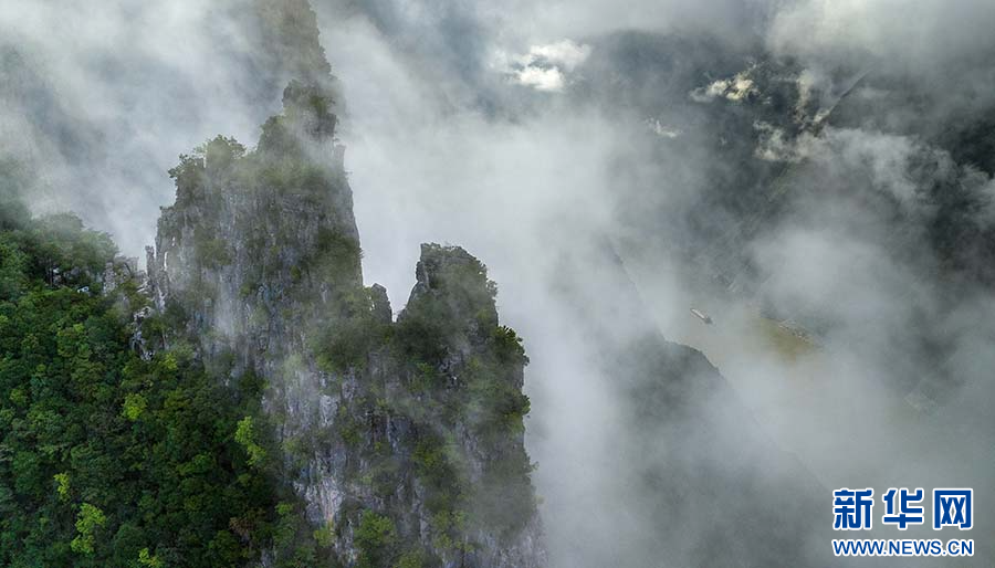 初秋三峽 煙云如畫(huà)