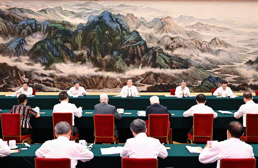 習(xí)近平致信全國(guó)優(yōu)秀教師代表強(qiáng)調(diào) 大力弘揚(yáng)教育家精神 為強(qiáng)國(guó)建設(shè)民族復(fù)興偉業(yè)作出新的更大貢獻(xiàn) 向全國(guó)廣大教師和教育工作者致以節(jié)日問候和誠(chéng)摯祝福
