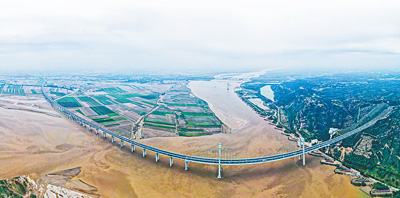 《人民日報(bào)》兩個(gè)整版聚焦：2023世界大河文明論壇在鄭州舉辦 奏響大河文明的時(shí)代強(qiáng)音