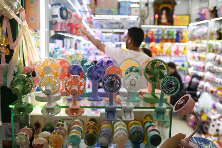 采訪札記:從義烏之“小”看中國經(jīng)濟(jì)之大