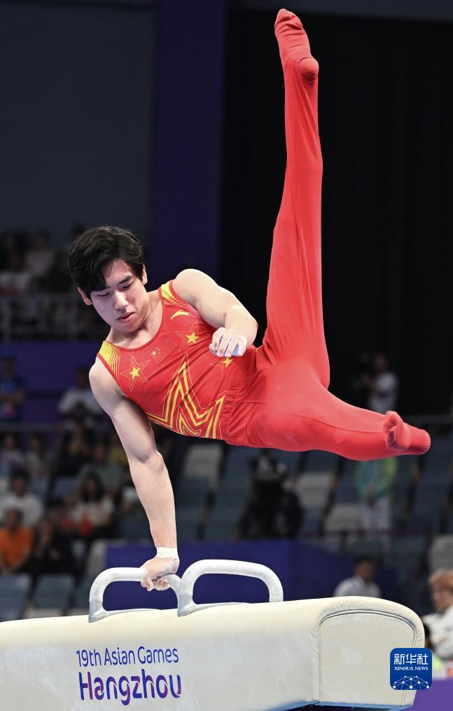 競技體操——中國隊(duì)奪得男子團(tuán)體決賽冠軍