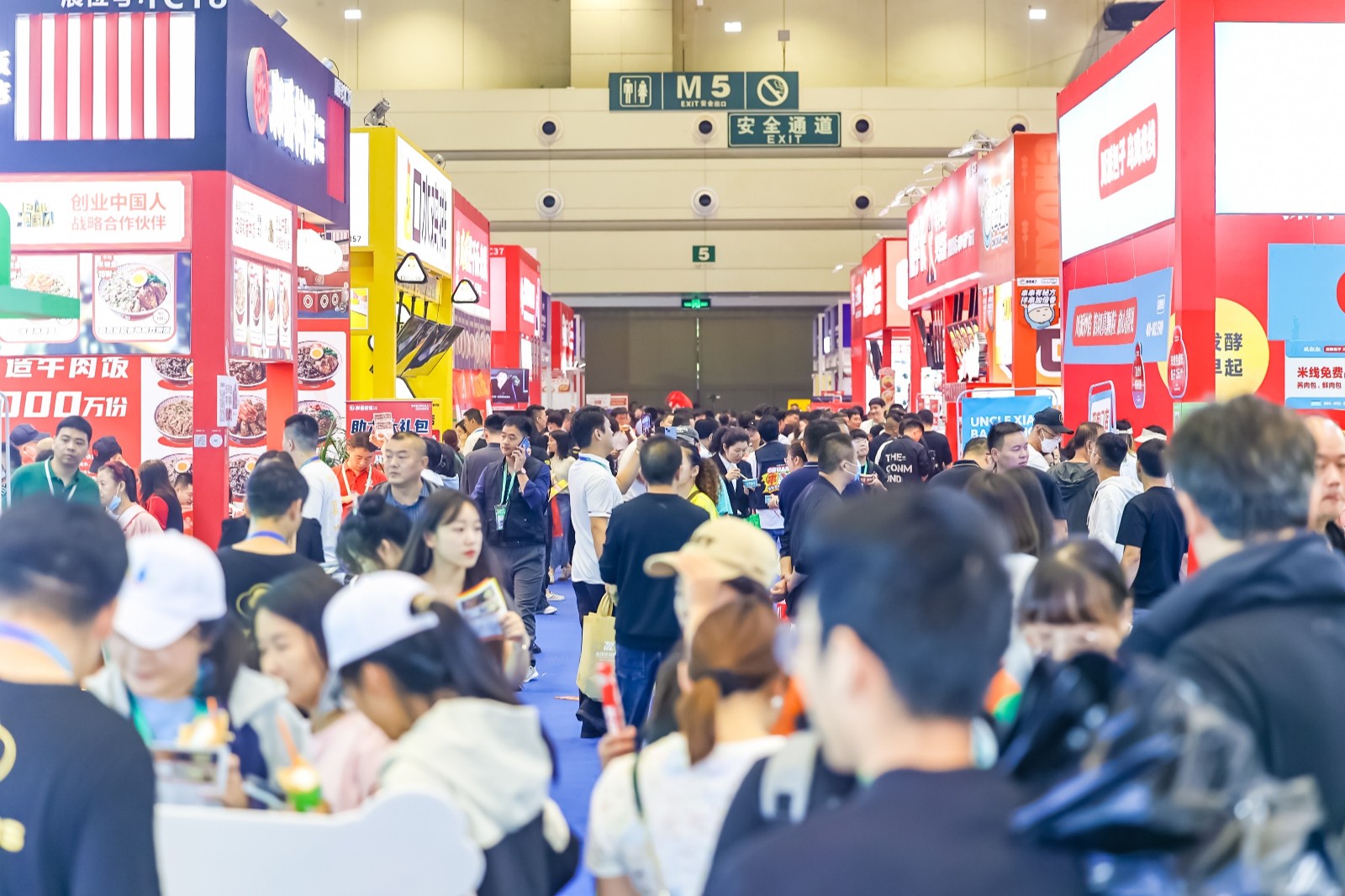 河南投洽會6萬平方米展區(qū)有啥看點？帶你一起探營！
