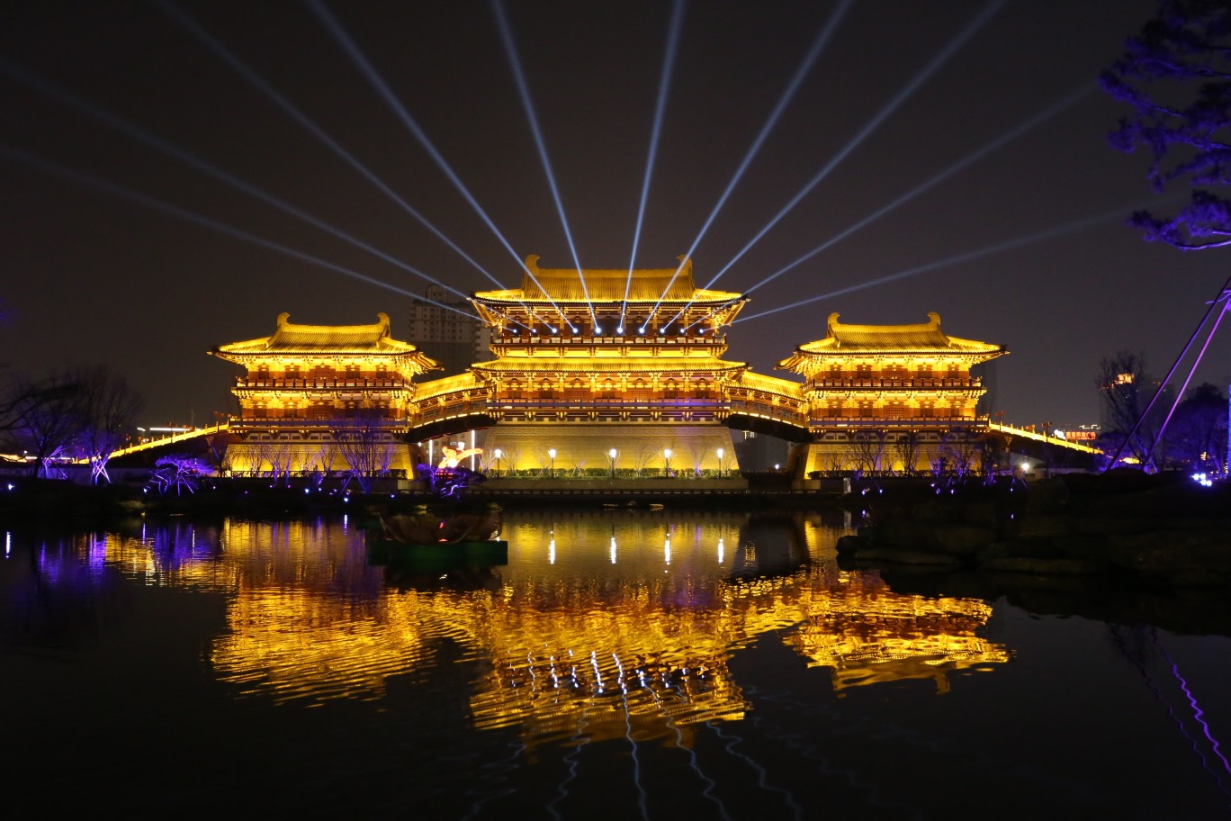 入戲洛陽城，來一場穿越主題的城市漫步 | 國慶漫游Citywalk