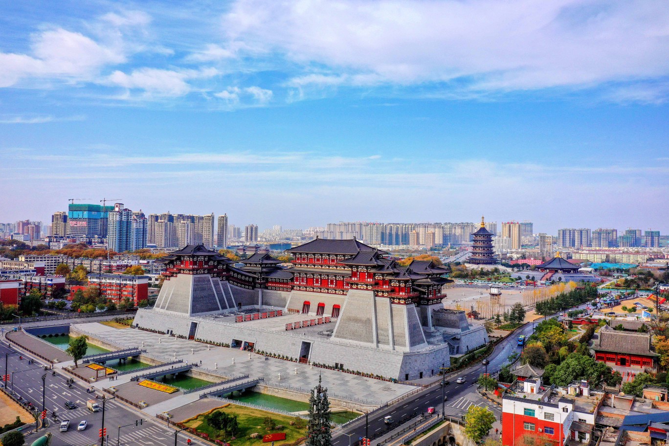 入戲洛陽城，來一場穿越主題的城市漫步 | 國慶漫游Citywalk
