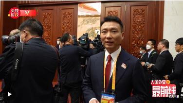 康輝@大國外交最前線丨現(xiàn)場直擊！中俄元首會談的開場白提到了哪些關(guān)鍵詞？