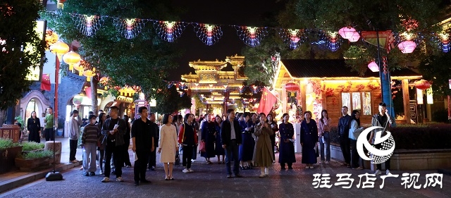 游景點(diǎn)、看話(huà)?。●v馬店各景區(qū)擦亮服務(wù)招牌迎接八方來(lái)客