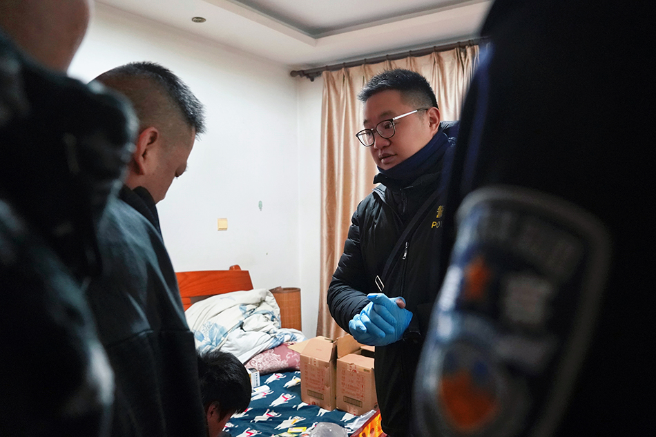 收購茅臺空瓶后灌裝低檔酒售賣，六團伙涉案2000余萬元18人被刑拘