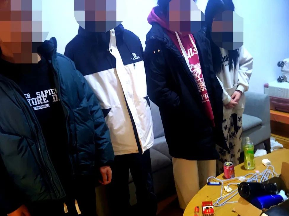 一夜吸食“笑氣”840瓶？抓！