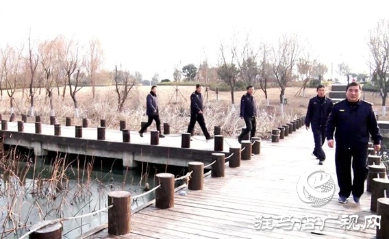 遂平縣城管局公園綜合管理服務(wù)中心：積極加強(qiáng)兩河維護(hù)，打造靚麗城市名片
