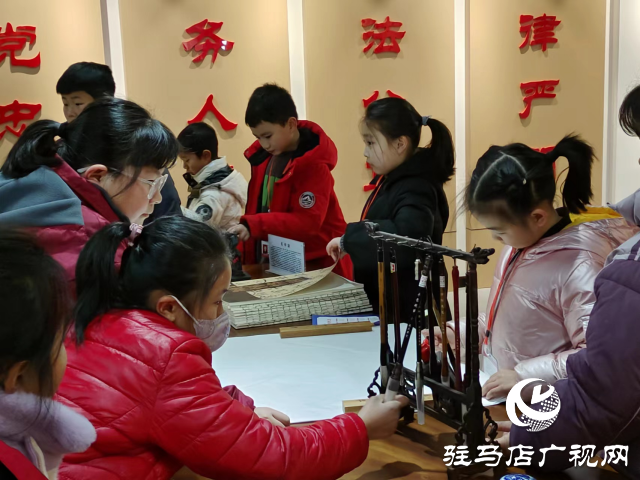 駐馬店市公安局:零距離感受別樣“警”彩