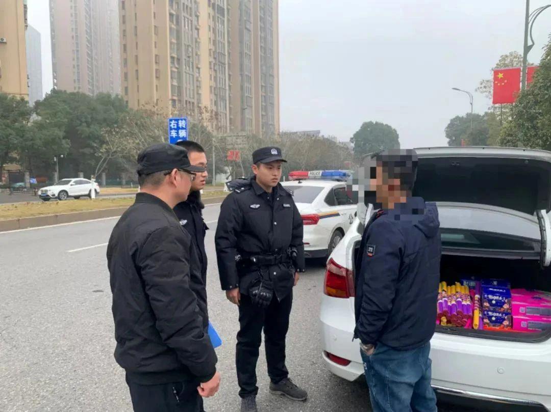 歲末年初高發(fā)！關(guān)于煙花爆竹 這些“花招”違法了→