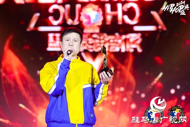 從“非主流“到“主流”，這位街舞達人用傳承照亮舞蹈世界